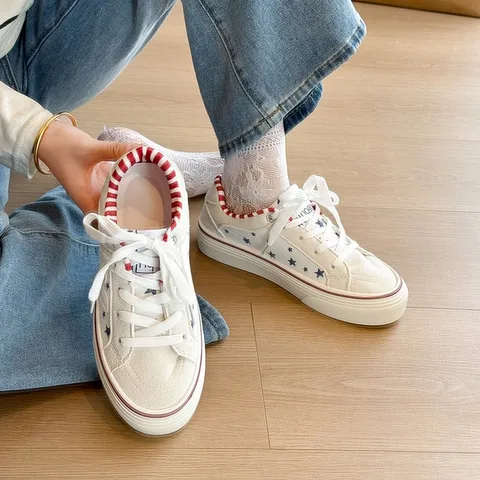 Vintage Star Print Canvas Sneakers for Women, Red White Stripe Lining Flat Casual White Shoes