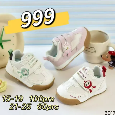 Toddler First Walkers with Cartoon Decor, Dual Velcro Soft Sole Anti-slip Baby Shoes