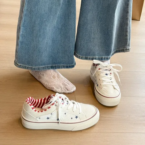 Vintage Star Print Canvas Sneakers for Women, Red White Stripe Lining Flat Casual White Shoes