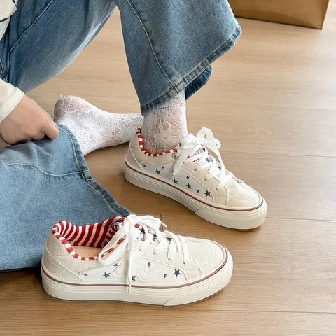 Vintage Star Print Canvas Sneakers for Women, Red White Stripe Lining Flat Casual White Shoes