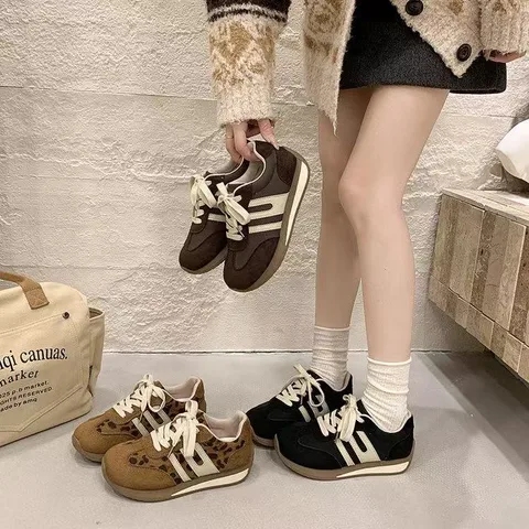 复古绒面阿甘鞋女秋款 系带厚底增高休闲运动鞋 撞色条纹复古慢跑鞋