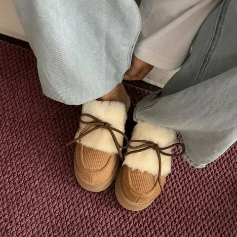 女士蝴蝶结毛毛半拖鞋 冬季加绒厚底雪地靴款 防滑保暖外穿棉拖