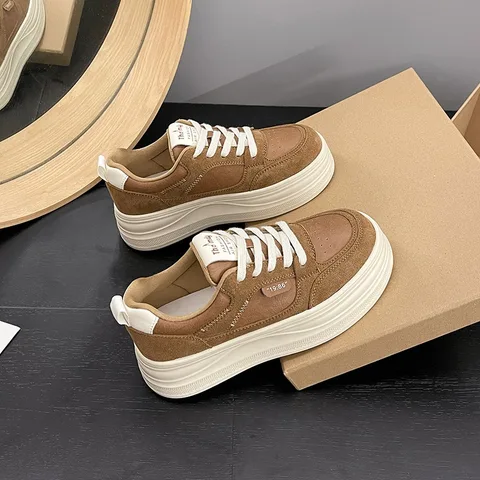 Women's Leopard Print Platform Sneakers Suede Lace-Up Chunky Skate Shoes Height Increasing Casual Shoes