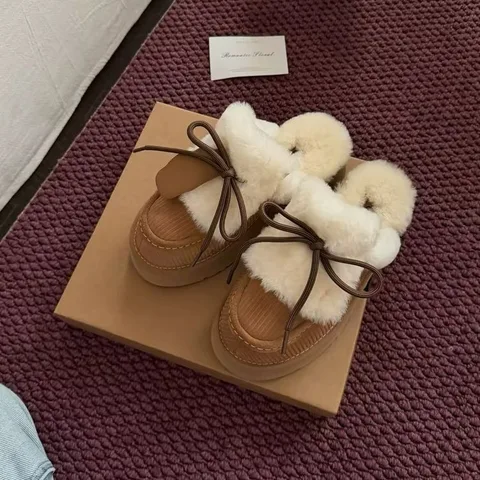 女士蝴蝶结毛毛半拖鞋 冬季加绒厚底雪地靴款 防滑保暖外穿棉拖